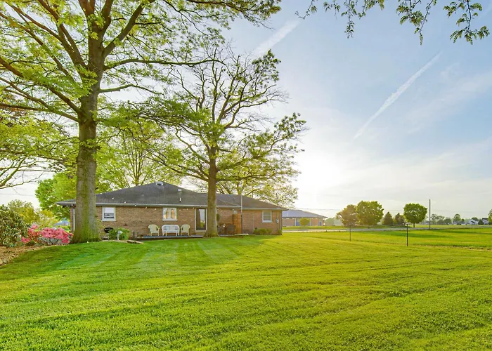 3 Mi To Dutch Wonderland: Serene Home W/ Deck